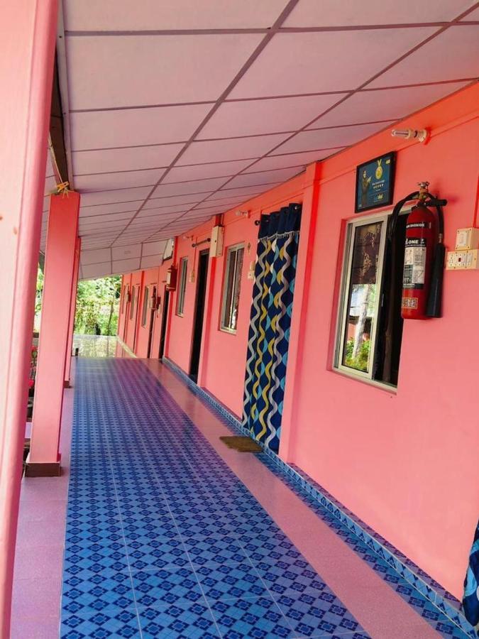 Blue Bird Residency Hotel Lakshmanpur Exterior photo
