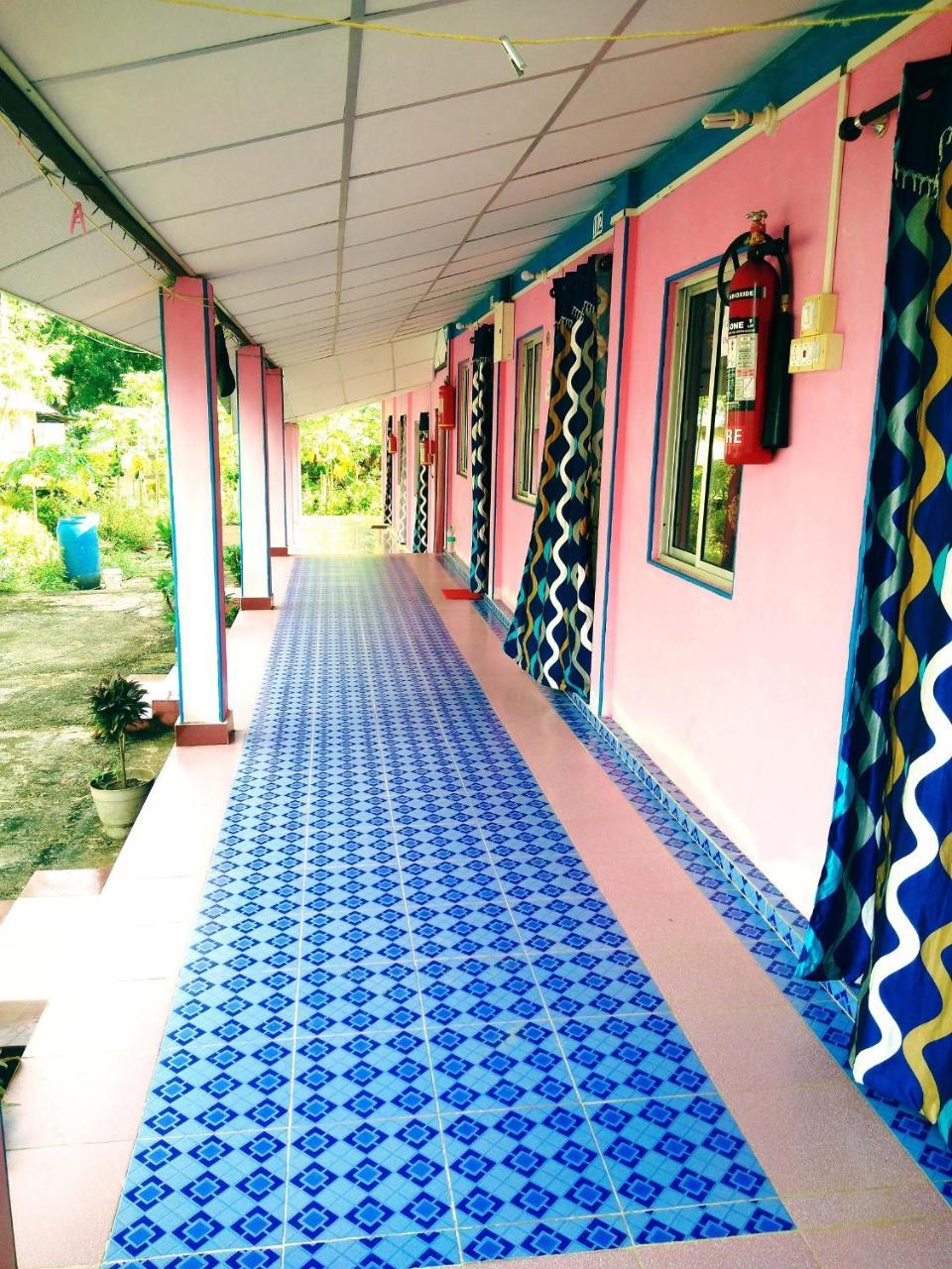 Blue Bird Residency Hotel Lakshmanpur Exterior photo